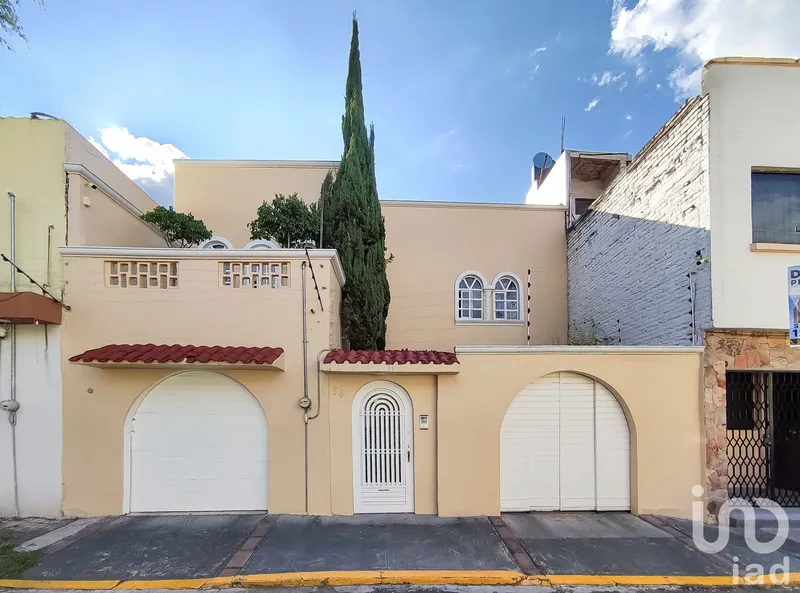 Casa en venta · Guadalupe Insurgentes, Gustavo A. Madero, Ciudad de México Casa en venta · Guadalupe Insurgentes, Gustavo A. Madero, Ciudad de México