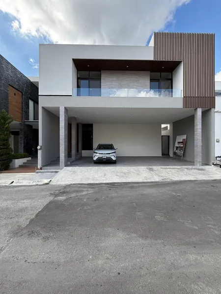 Estacionamiento en venta · Instituto Tecnológico de Estudios Superiores de Monterrey, Monterrey, Nuevo León