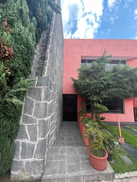 Casa en venta · San Jerónimo Lídice, La Magdalena Contreras, Ciudad de México Casa en venta · San Jerónimo Lídice, La Magdalena Contreras, Ciudad de México