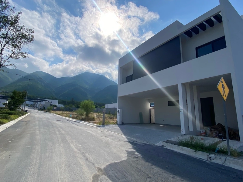 Casa en venta · Privadas del Pedregal, Monterrey, Nuevo León