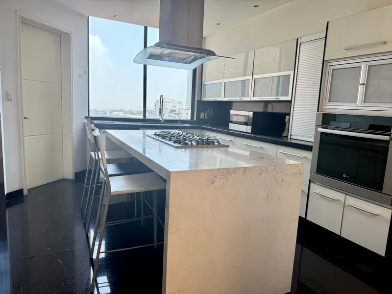 Departamento en venta · Bosque de las Lomas, Miguel Hidalgo, Ciudad de México