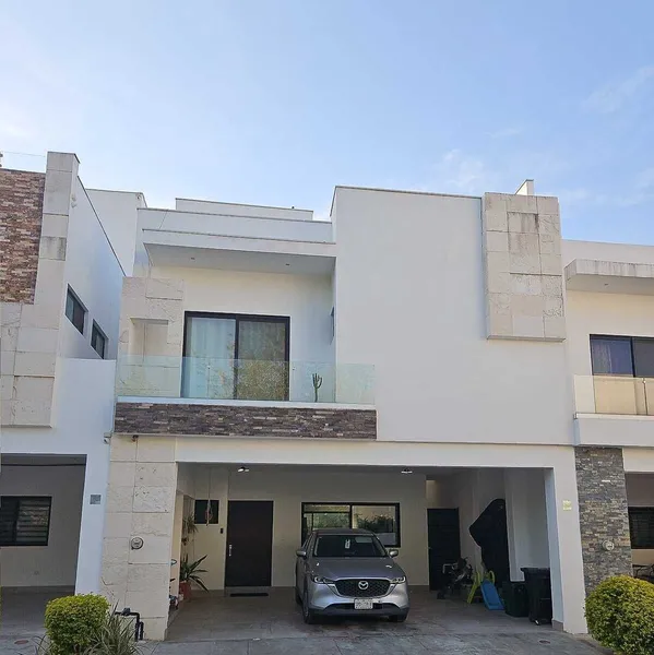 Casa en venta · Los Cristales, Monterrey, Nuevo León Casa en venta · Los Cristales, Monterrey, Nuevo León