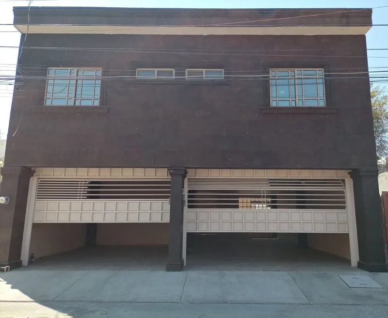 Casa en venta · San Nicolás de los Garza Centro, San Nicolás de los Garza, Nuevo León Casa en venta · San Nicolás de los Garza Centro, San Nicolás de los Garza, Nuevo León