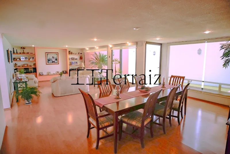 Casa en venta · Ciudad Satélite, Naucalpan de Juárez, Estado de México