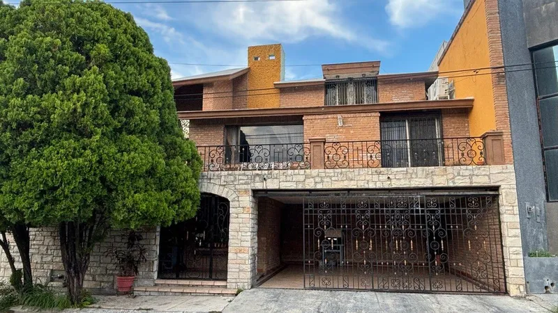 Casa en venta · Contry, Monterrey, Nuevo León Casa en venta · Contry, Monterrey, Nuevo León