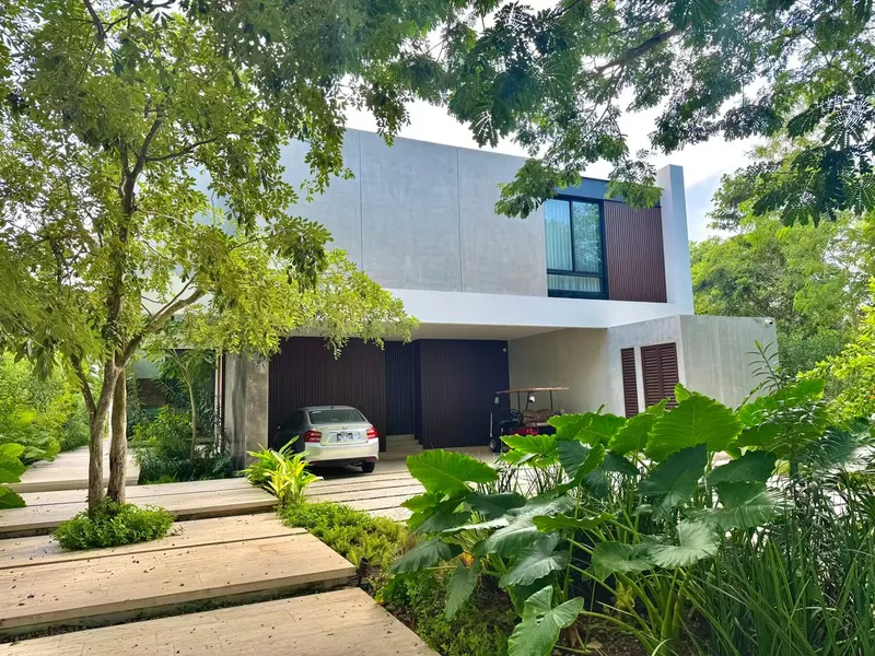 Casa en venta · Yucatán Country Club, Mérida, Yucatán Casa en venta · Yucatán Country Club, Mérida, Yucatán