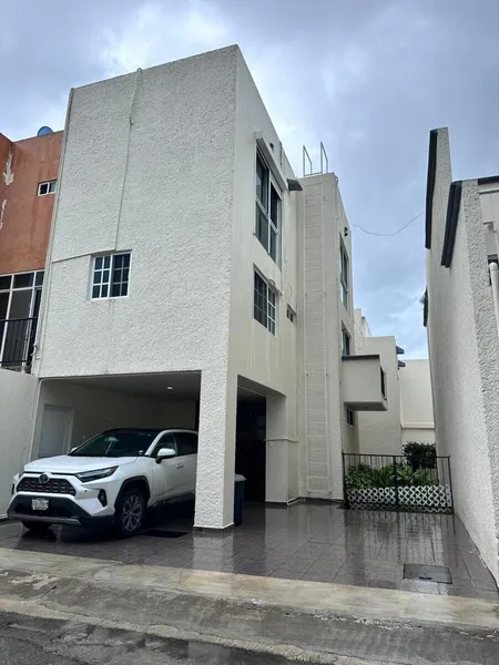 Casa en venta · Cancún, Benito Juárez, Quintana Roo Casa en venta · Cancún, Benito Juárez, Quintana Roo