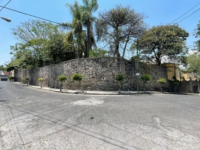 Casa en venta · Acapatzingo, Cuernavaca, Morelos Casa en venta · Acapatzingo, Cuernavaca, Morelos