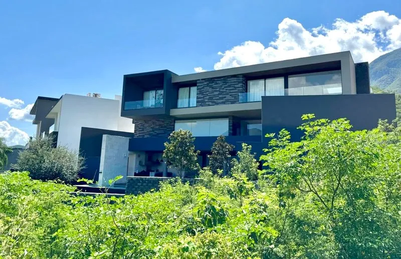 Casa en venta · Sierra Alta, Monterrey, Nuevo León