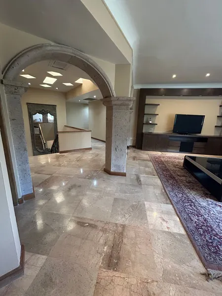 Casa en venta · Veredalta, San Pedro Garza García, Nuevo León Casa en venta · Veredalta, San Pedro Garza García, Nuevo León