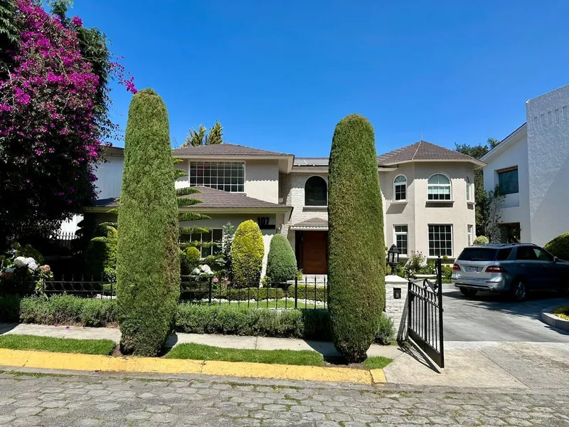 Casa en venta · Lomas de Valle Escondido, Atizapán de Zaragoza, Estado de México