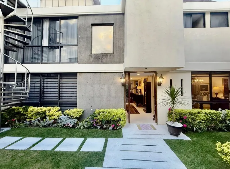 Casa en venta · Lomas de Tecamachalco, Naucalpan de Juárez, Estado de México