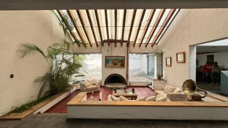 Casa en venta · San Jerónimo Lídice, La Magdalena Contreras, Ciudad de México Casa en venta · San Jerónimo Lídice, La Magdalena Contreras, Ciudad de México