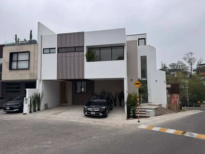 Casa en venta · Residencial Lago Esmeralda, Atizapán de Zaragoza, Estado de México Casa en venta · Residencial Lago Esmeralda, Atizapán de Zaragoza, Estado de México