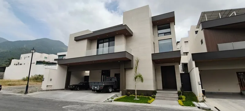 Casa en venta · Residencial y Club de Golf la Herradura, Monterrey, Nuevo León