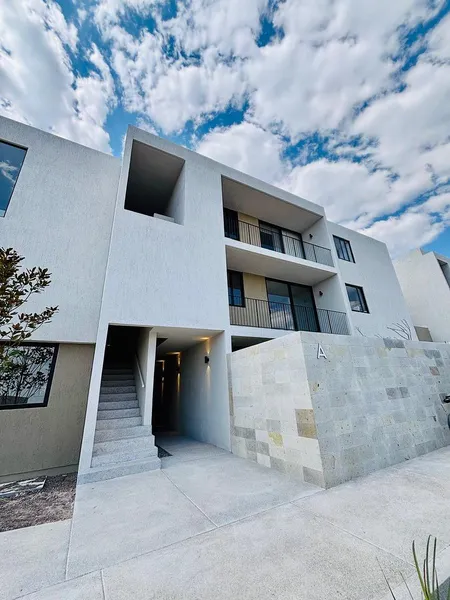 Departamento en venta · Altos Juriquilla, Santiago de Querétaro, Querétaro Departamento en venta · Altos Juriquilla, Santiago de Querétaro, Querétaro