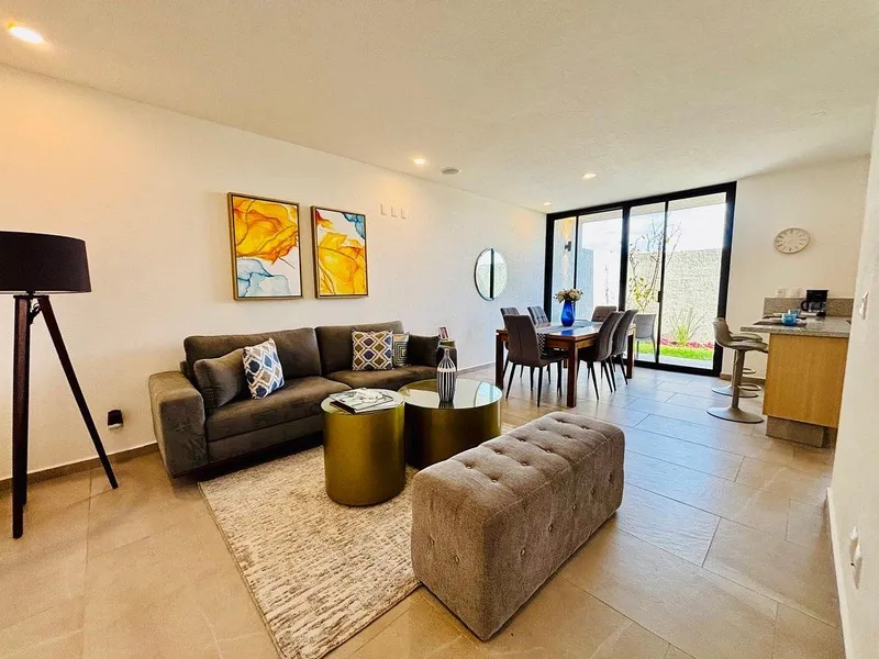 Departamento en venta · Altos Juriquilla, Santiago de Querétaro, Querétaro