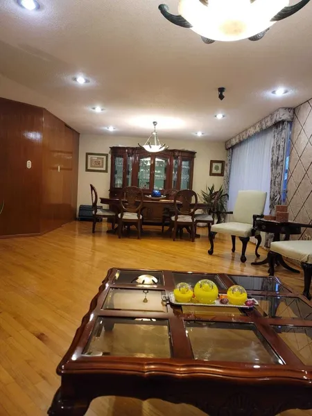 Casa en venta · Paseos de Taxqueña, Coyoacán, Ciudad de México