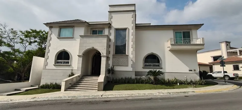 Casa en venta · Residencial y Club de Golf la Herradura, Monterrey, Nuevo León