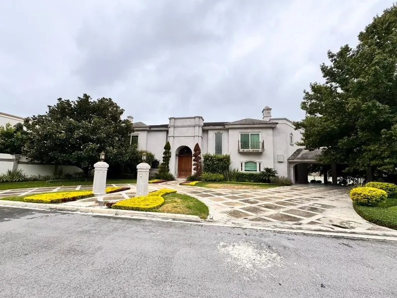 Casa en venta · Portal del Huajuco, Monterrey, Nuevo León