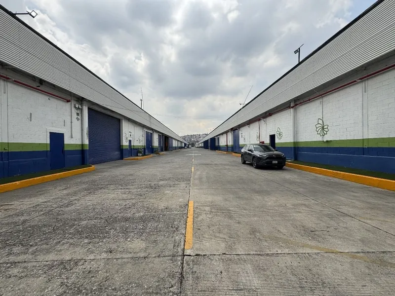 Nave industrial en alquiler · Niños Héroes, Toluca, Estado de México