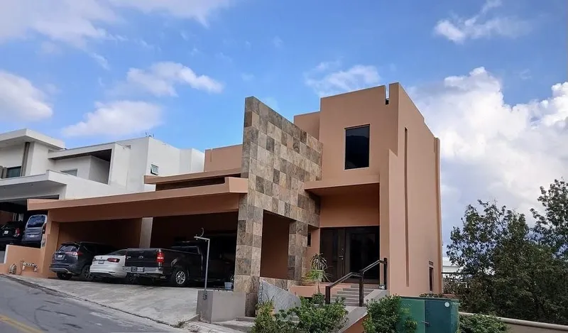 Casa en venta · Instituto Tecnológico de Estudios Superiores de Monterrey, Monterrey, Nuevo León