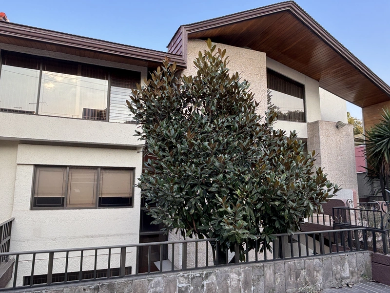 Casa en venta · Bosques de Tetlameya, Coyoacán, Ciudad de México Casa en venta · Bosques de Tetlameya, Coyoacán, Ciudad de México