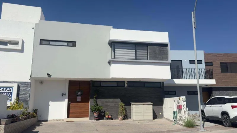 Casa en venta · La Condesa, Santiago de Querétaro, Querétaro