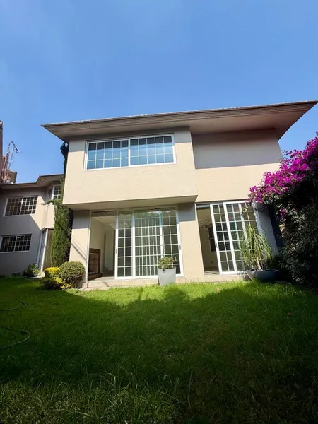 Casa en venta · San Jerónimo Lídice, La Magdalena Contreras, Ciudad de México Casa en venta · San Jerónimo Lídice, La Magdalena Contreras, Ciudad de México