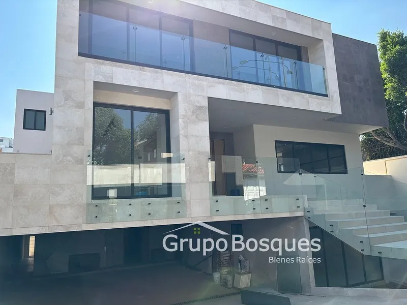 Casa en venta · Bosques de las Lomas, Cuajimalpa de Morelos, Ciudad de México