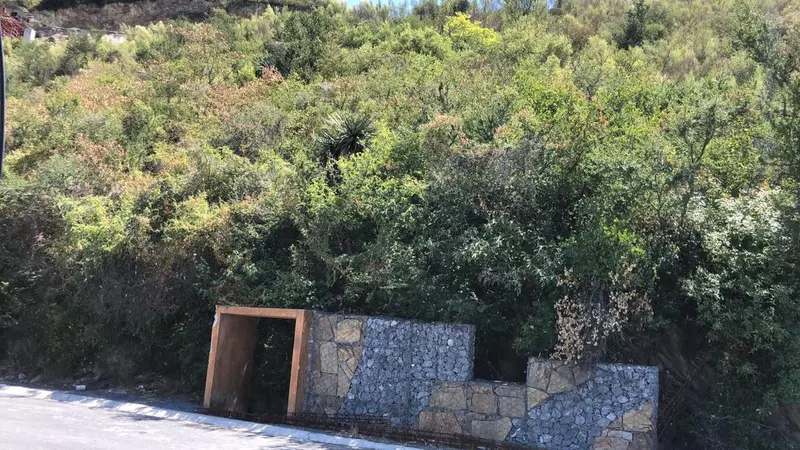 Lote en venta · Ampliación Jardines de San Agustín 3er Sector, San Pedro Garza García, Nuevo León Lote en venta · Ampliación Jardines de San Agustín 3er Sector, San Pedro Garza García, Nuevo León