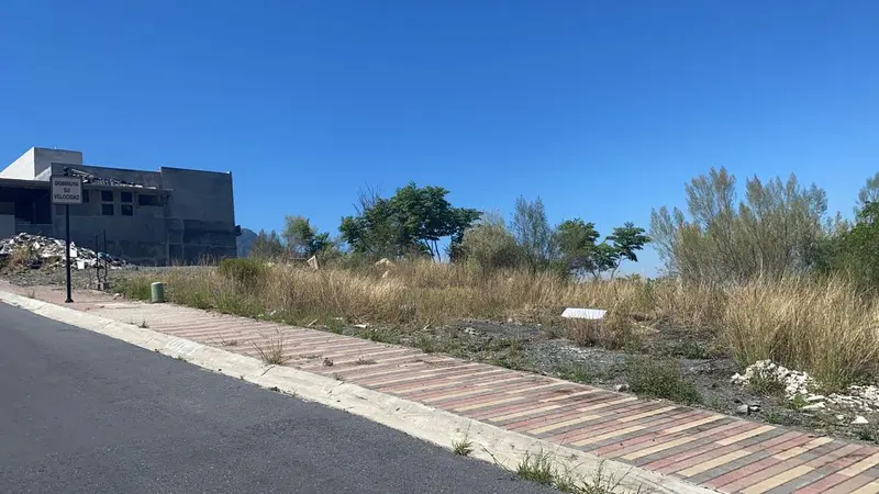 Lote en venta · Ampliación Jardines de San Agustín 3er Sector, San Pedro Garza García, Nuevo León Lote en venta · Ampliación Jardines de San Agustín 3er Sector, San Pedro Garza García, Nuevo León