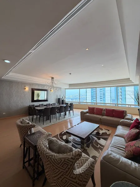 Departamento en venta · Residencial Santa Bárbara, San Pedro Garza García, Nuevo León