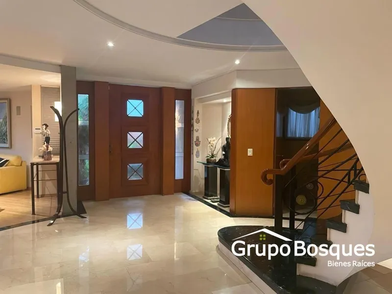 Casa en venta · Bosques de las Lomas, Cuajimalpa de Morelos, Ciudad de México
