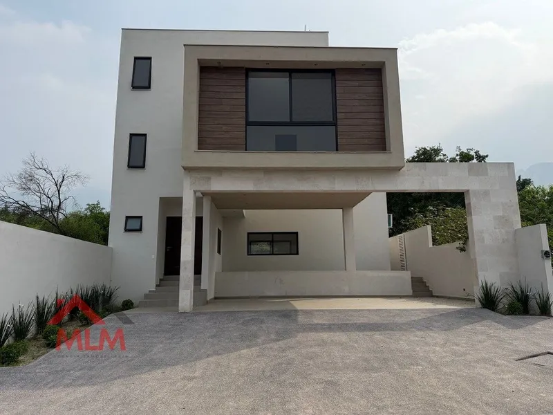 Casa en venta · Amani Terra, Santiago, Nuevo León Casa en venta · Amani Terra, Santiago, Nuevo León