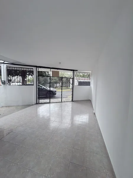 Casa en venta · Santa Cecilia, Monterrey, Nuevo León