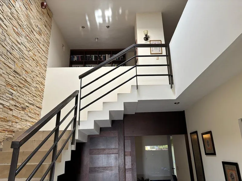 Casa en venta · Lagos del Vergel, Monterrey, Nuevo León Casa en venta · Lagos del Vergel, Monterrey, Nuevo León