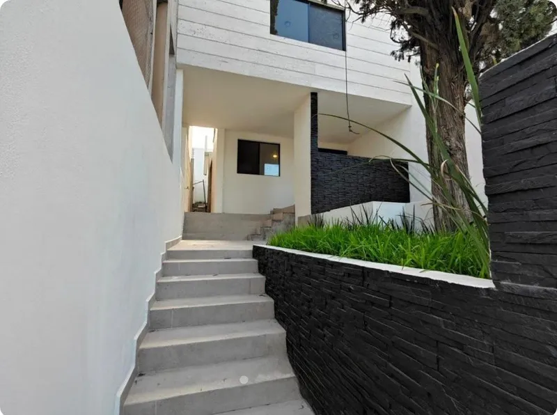 Casa en venta · Lomas del Roble, San Nicolás de los Garza, Nuevo León