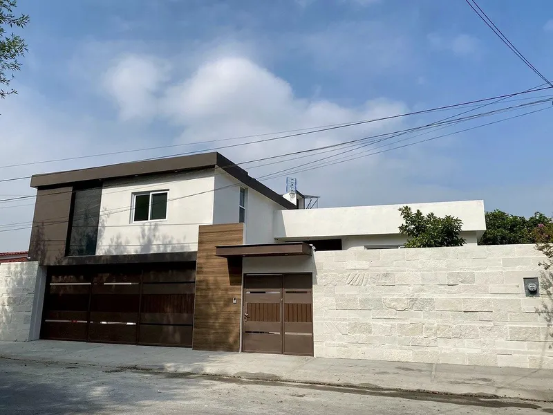 Casa en venta · Contry, Monterrey, Nuevo León Casa en venta · Contry, Monterrey, Nuevo León