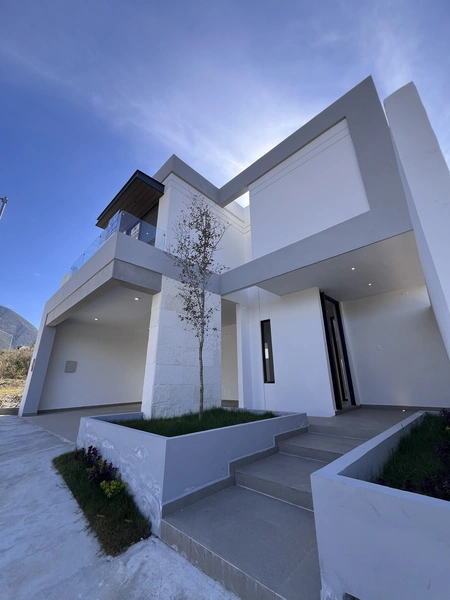Casa en venta · El Yerbaniz, Santiago, Nuevo León