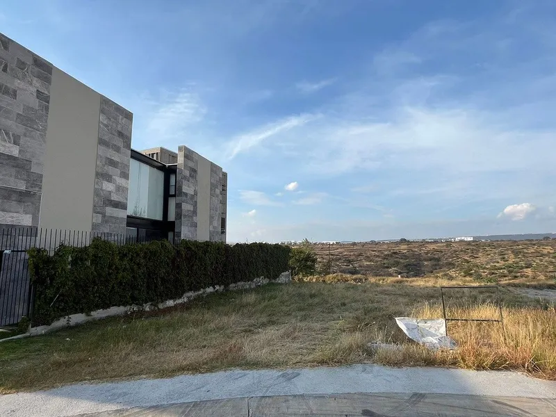 Lote en venta · El Campanario, Santiago de Querétaro, Querétaro Lote en venta · El Campanario, Santiago de Querétaro, Querétaro