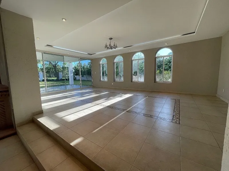Casa en venta · Fraccionamiento Villas del Mesón, Santiago de Querétaro, Querétaro Casa en venta · Fraccionamiento Villas del Mesón, Santiago de Querétaro, Querétaro