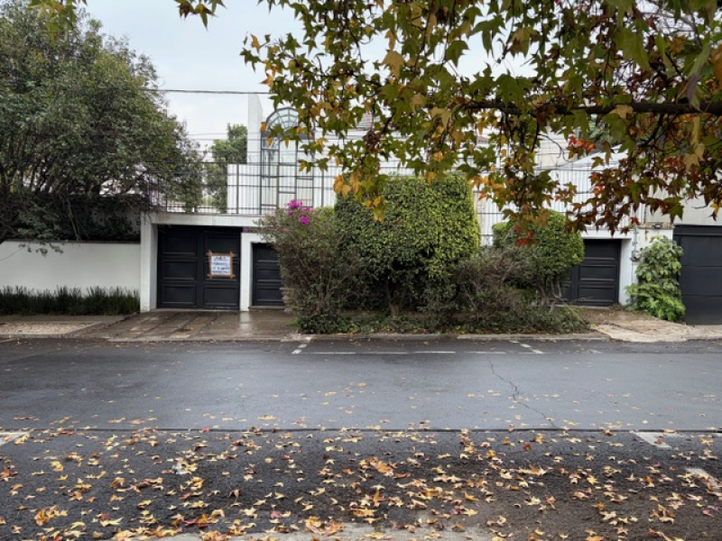 Casa en venta · Lomas de Chapultepec I Sección, Lomas de Chapultepec, Chapultepec, Miguel Hidalgo, Ciudad de México Casa en venta · Lomas de Chapultepec I Sección, Lomas de Chapultepec, Chapultepec, Miguel Hidalgo, Ciudad de México