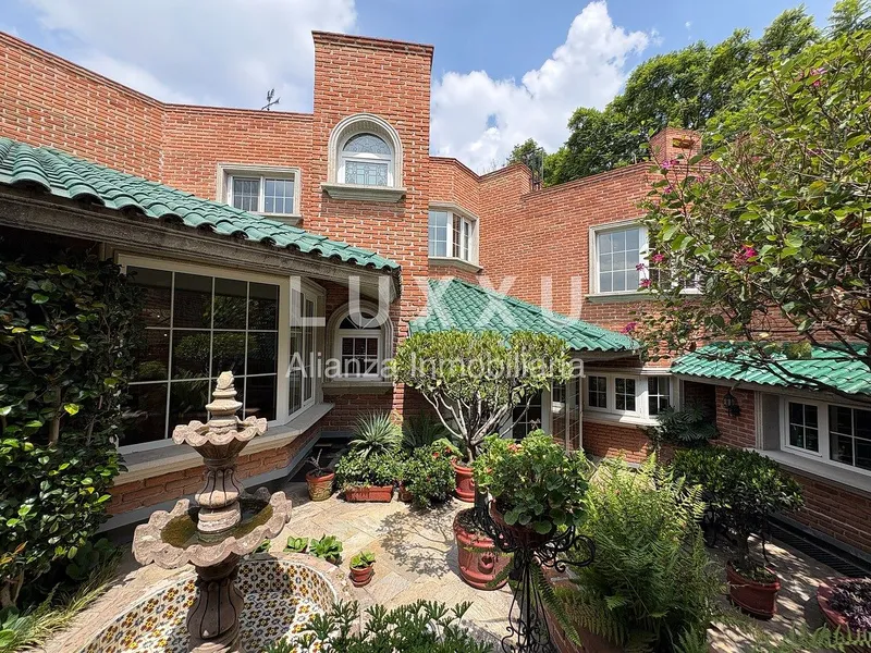 Casa en venta · Bosque de las Lomas, Miguel Hidalgo, Ciudad de México