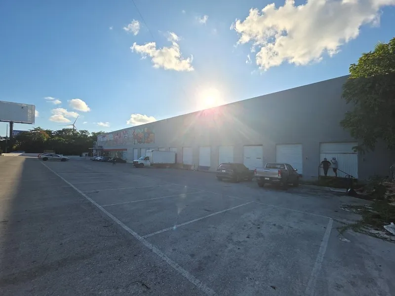 Nave industrial en alquiler · Cancún, Benito Juárez, Quintana Roo
