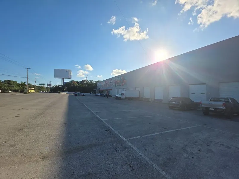 Nave industrial en alquiler · Cancún, Benito Juárez, Quintana Roo