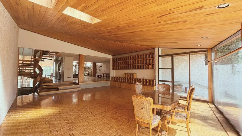 Casa en venta · Romero de Terreros, Coyoacán, Ciudad de México Casa en venta · Romero de Terreros, Coyoacán, Ciudad de México
