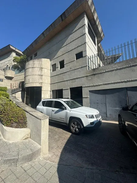 Casa en venta · Bosques de las Lomas, Cuajimalpa de Morelos, Ciudad de México