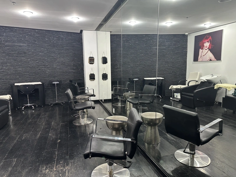 34 salón spa.jpg