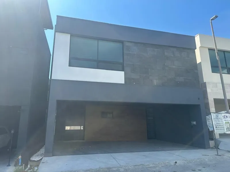 Casa en venta · Los Olivos Residencial, Santiago, Nuevo León